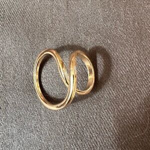 Stylish Gold-Tone Women's Scarf Ring